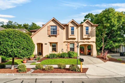 Photo of 4622 Summerhays Place, Santa Rosa, CA 95405 (MLS # 326063302)
