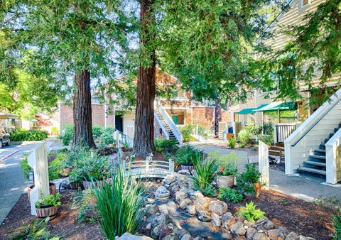 Photo of 901 Russell Avenue #136, Santa Rosa, CA 95403 (MLS # 326027956)