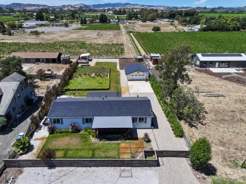Photo of 1720 Los Carneros Avenue, Napa, CA 94559 (MLS # 326061390)