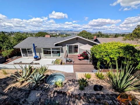 Photo of 211 Hill Boulevard, Petaluma, CA 94952 (MLS # 326049825)