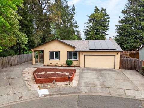 Photo of 6174 San Benito Court, Rohnert Park, CA 94928 (MLS # 326025583)
