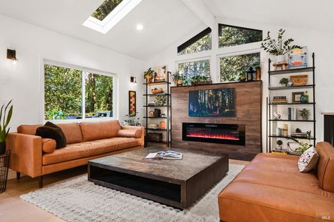 Photo of 16 Iron Springs Road, Fairfax, CA 94930 (MLS # 326015711)