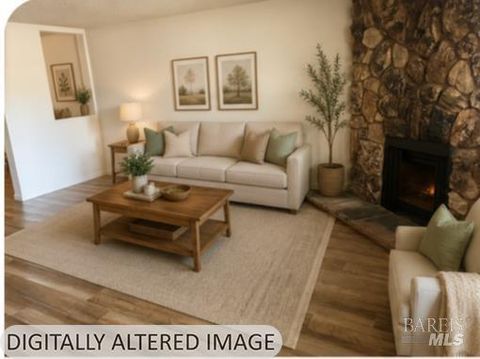 Photo of 1064 Eleanor Avenue, Rohnert Park, CA 94928 (MLS # 326054727)