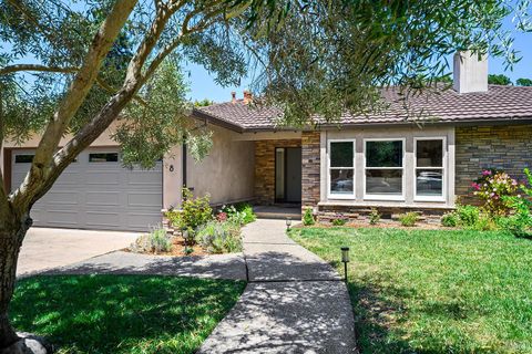 Photo of 8 Harding Drive, Novato, CA 94947 (MLS # 326059243)