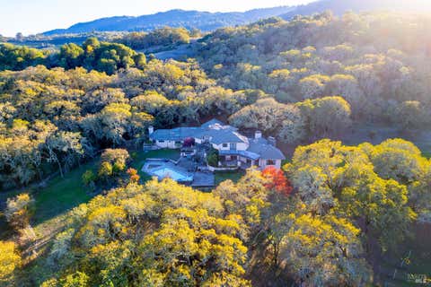 Photo of 3295 Warm Springs Road, Glen Ellen, CA 95442 (MLS # 325096151)