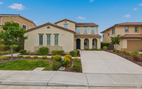Photo of 8895 Blue River Drive, Vallejo, CA 94591 (MLS # 326053644)