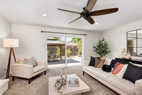 Photo of 6191 Santa Clara Place, Rohnert Park, CA 94928 (MLS # 326025380)