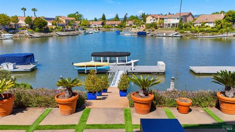 Photo of 66 S Newport Drive, Napa, CA 94559 (MLS # 326033704)