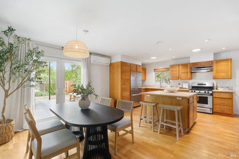Photo of 104 Lobo Vista, Novato, CA 94947 (MLS # 326039596)