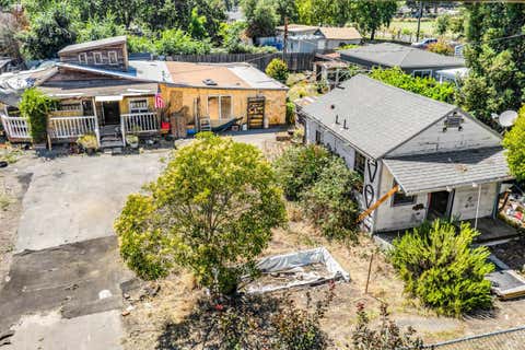 Photo of 1129 Fresno Avenue, Santa Rosa, CA 95407 (MLS # 326056940)
