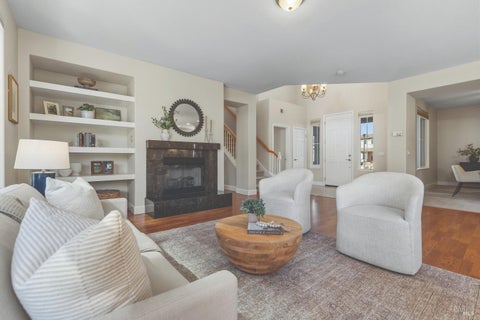 Photo of 519 Sauvignon Place, Windsor, CA 95492 (MLS # 326081330)