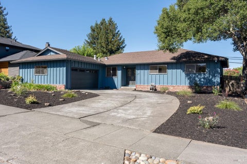 Photo of 1249 Saint Francis Road, Santa Rosa, CA 95409 (MLS # 326072186)