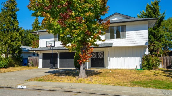 144 SAN FELIPE WAY, NOVATO, CA 94945 - Image 329fda752912c9f4e615c1979c2a2b6c/1133422934