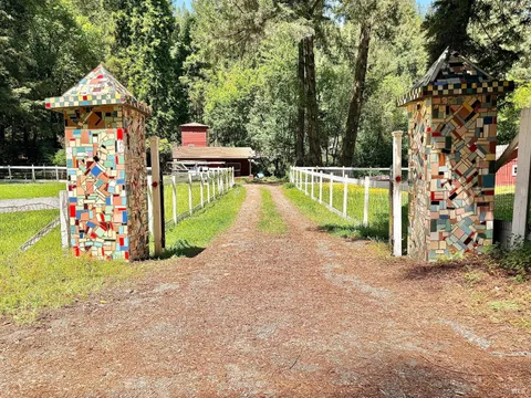 MLS: 326038669