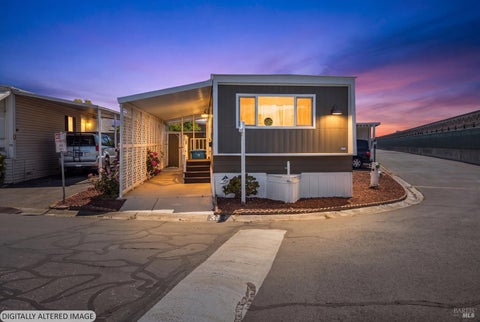 Photo of 33 Catalpa Street #33, Vallejo, CA 94589 (MLS # 326061044)