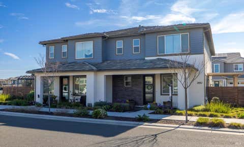 Photo of 2482 Cinnabar Drive, Fairfield, CA 94533 (MLS # 326019040)