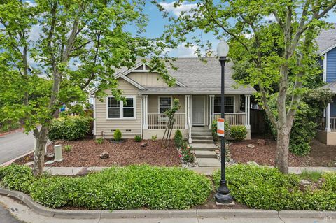 Photo of 704 Bay Street, Suisun City, CA 94585 (MLS # 326030530)