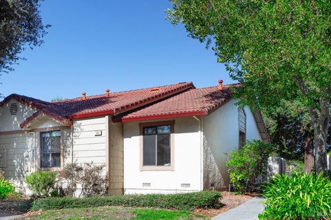 Photo of 366 Park Place Drive, Petaluma, CA 94954 (MLS # 326086938)