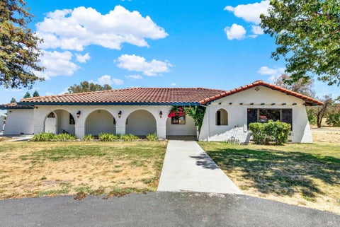 Photo of 7114 Shelton Lane, Vacaville, CA 95688 (MLS # 326058824)