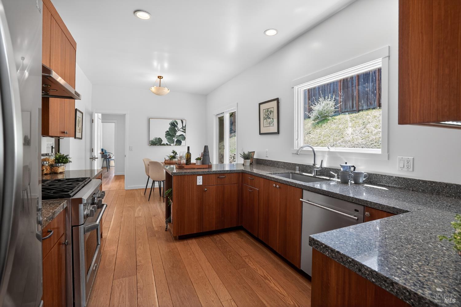 342 Woodside Avenue