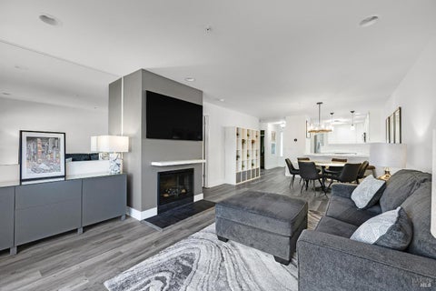 Featured picture for the property 326017287