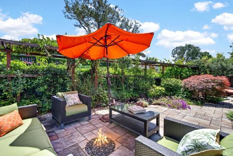 Photo of 109 Silverado Springs Drive, Napa, CA 94558 (MLS # 326036106)