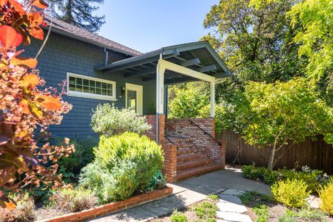 Photo of 132 Meernaa Avenue, Fairfax, CA 94930 (MLS # 326026537)