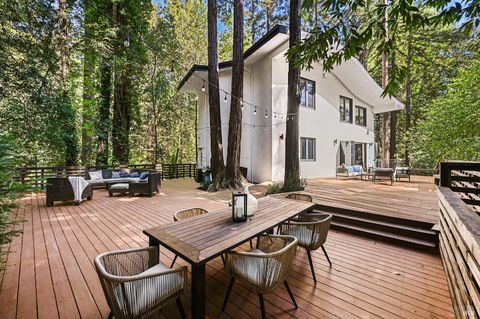 Photo of 14685 Willow Road, Guerneville, CA 95446 (MLS # 326025285)
