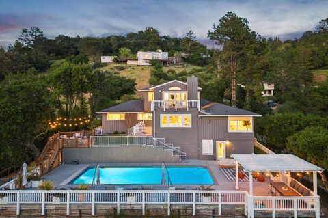 Photo of 65 Valley View Avenue, San Rafael, CA 94901 (MLS # 326024657)