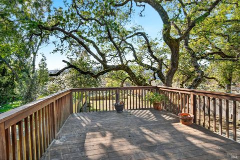 Photo of 105 Hooker Avenue, Sonoma, CA 95476 (MLS # 326016361)