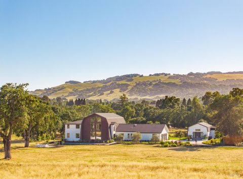 Photo of 1100 Craig Avenue, Sonoma, CA 95476 (MLS # 326044203)
