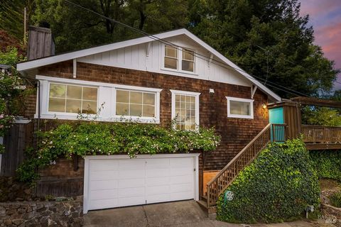 Photo of 54 Hillside Avenue, San Anselmo, CA 94960 (MLS # 326031122)