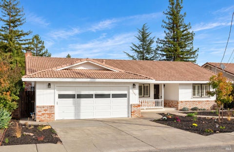 Photo of 19060 Robinson Road, Sonoma, CA 95476 (MLS # 326078920)