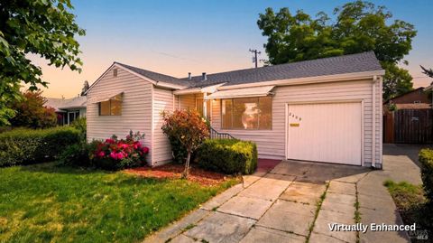 Photo of 2408 Alameda Street, Vallejo, CA 94590 (MLS # 326039309)
