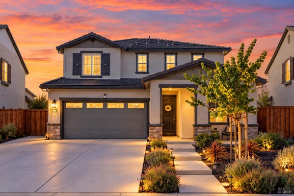 2035 QUIET ACRES LN, DIXON, CA 95620 - Image 3d3f682d0c159ded95e53fcf77d3e95d/1390549909