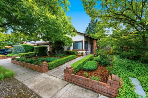 Photo of 3383 Ellen Way, Napa, CA 94558 (MLS # 326034426)