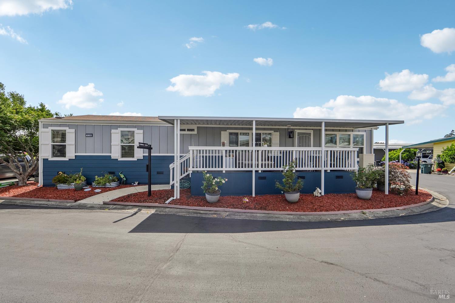 139 Anacapa Dr, Santa Rosa, CA 95403