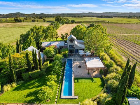 Photo of 6003 Red Winery Road, Healdsburg, CA 95441 (MLS # 326047173)