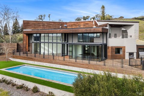 Photo of 5232 Maacama Ridge Road, Healdsburg, CA 95448 (MLS # 326024038)