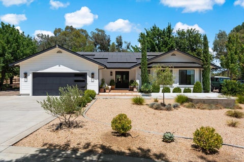 Photo of 4275 Peaceful Glen Road, Vacaville, CA 95688 (MLS # 326064489)