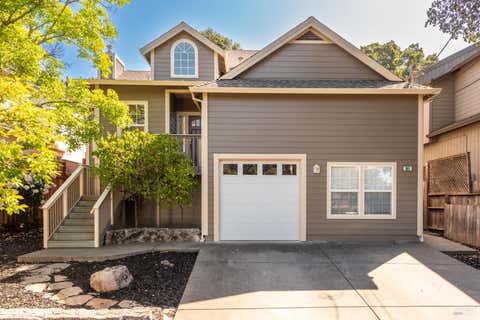 Photo of 961 Central Avenue, Sonoma, CA 95476 (MLS # 326037845)