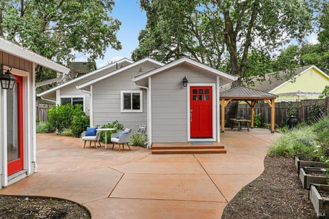 Photo of 1357 Peterson Lane, Santa Rosa, CA 95403 (MLS # 326054484)