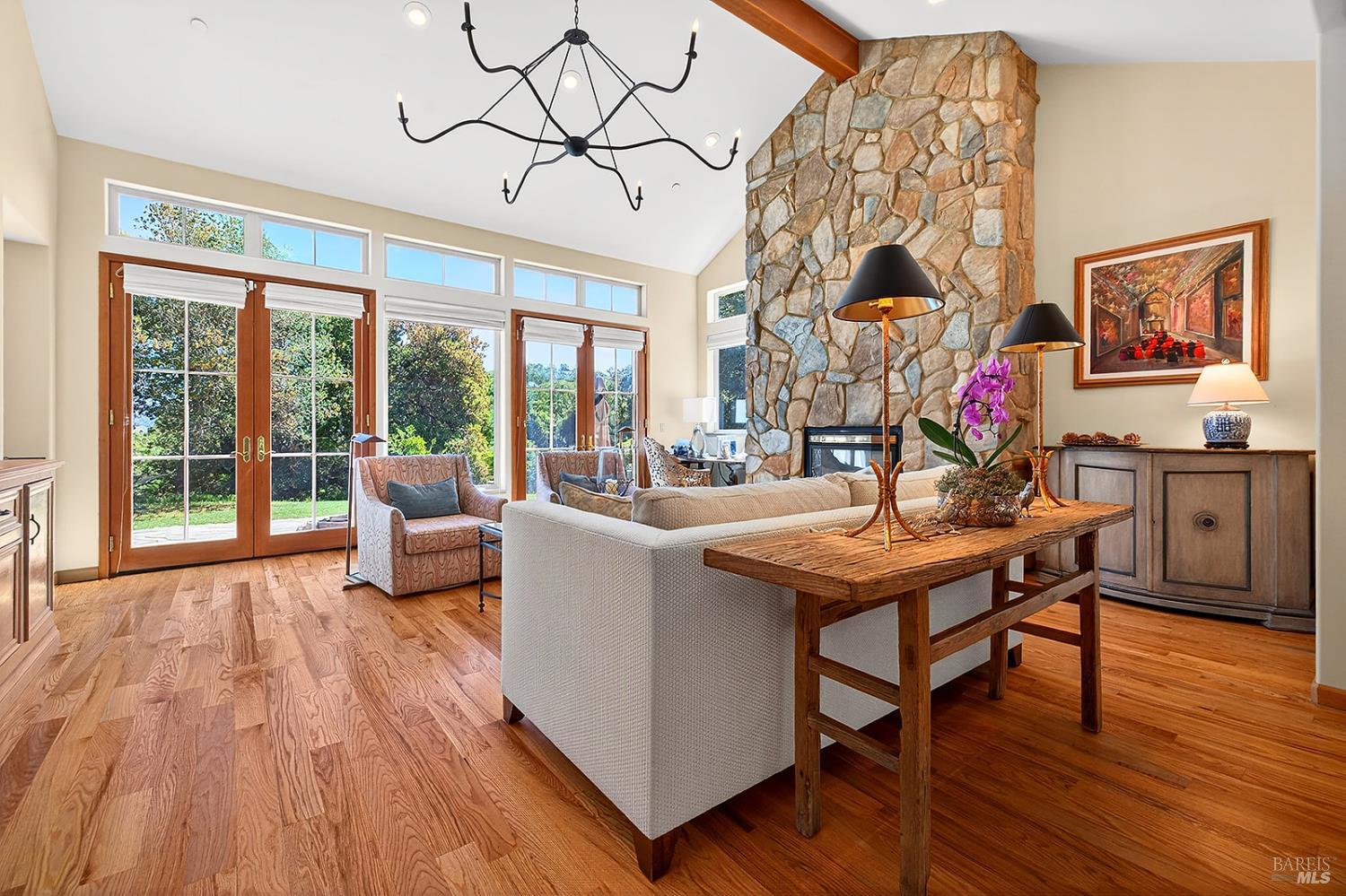 8373 Singing Hills Trail