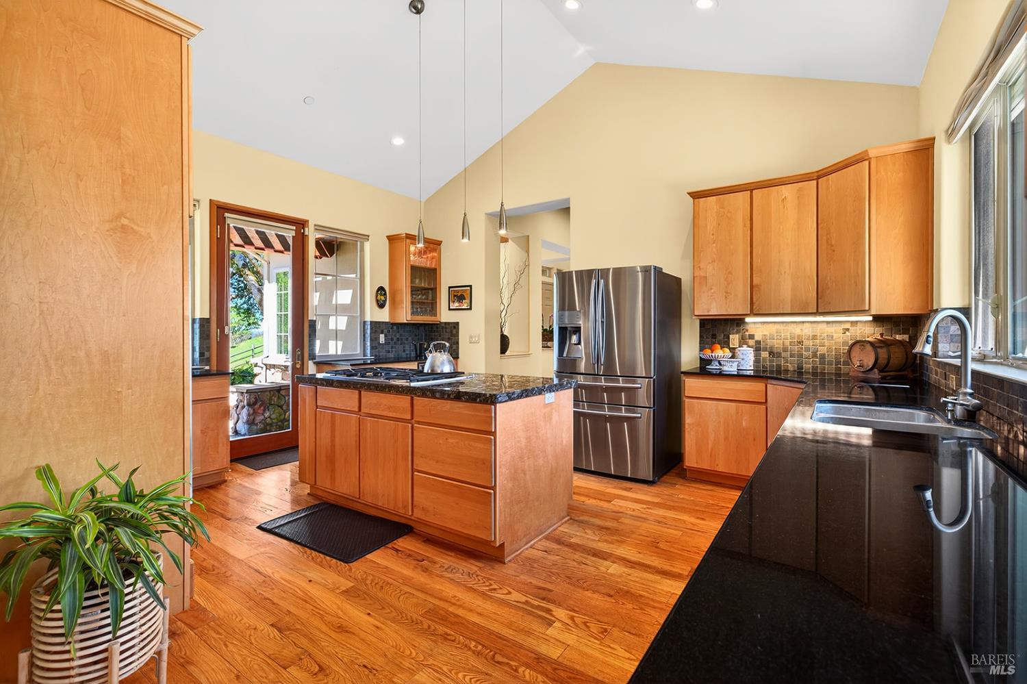 8373 Singing Hills Trail