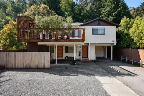 Photo of 1851 5th Avenue, San Rafael, CA 94901 (MLS # 326015369)