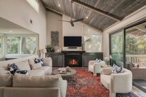 Photo of 340 Deer Hollow Drive, Napa, CA 94558 (MLS # 326084599)