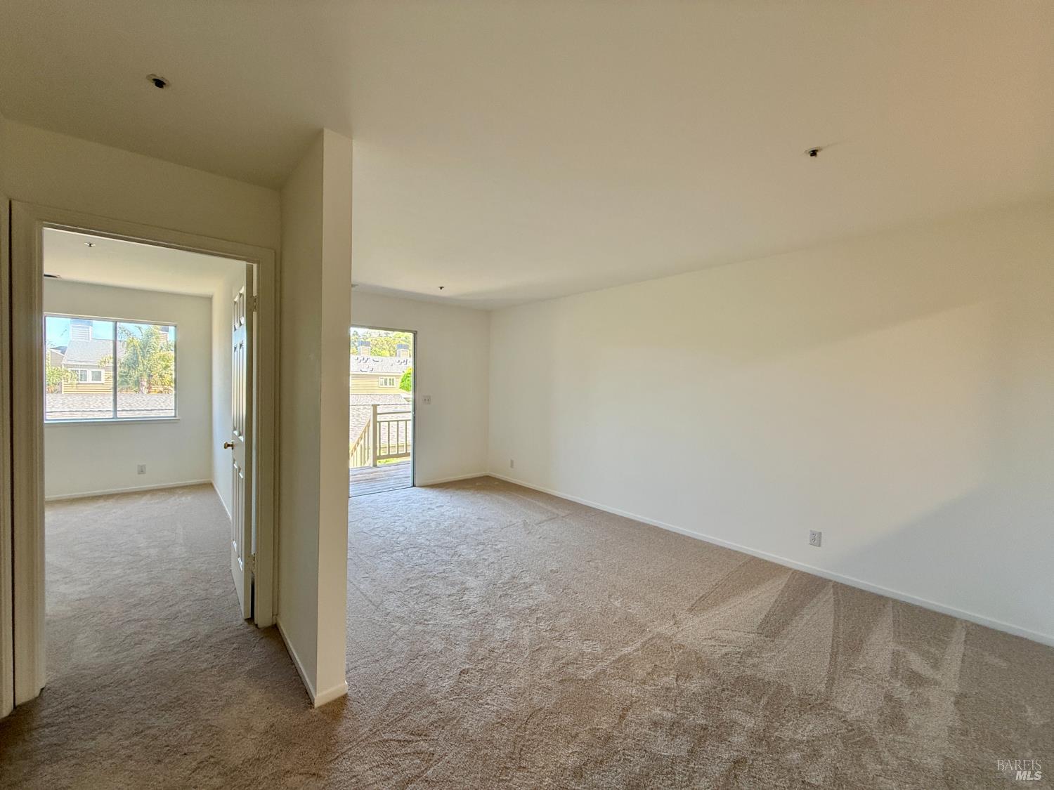77 Parkview Circle