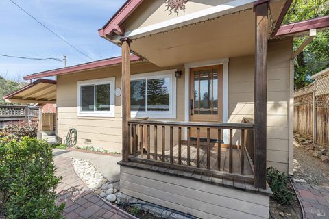 Photo of 18090 Las Lomas Road, Sonoma, CA 95476 (MLS # 326024003)