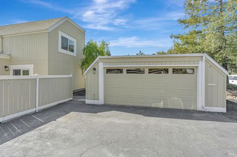 Photo of 2589 Topaz Drive, Novato, CA 94945 (MLS # 326040842)
