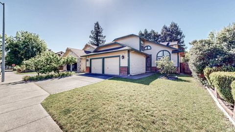 Photo of 414 Princess Way, Windsor, CA 95492 (MLS # 326027158)